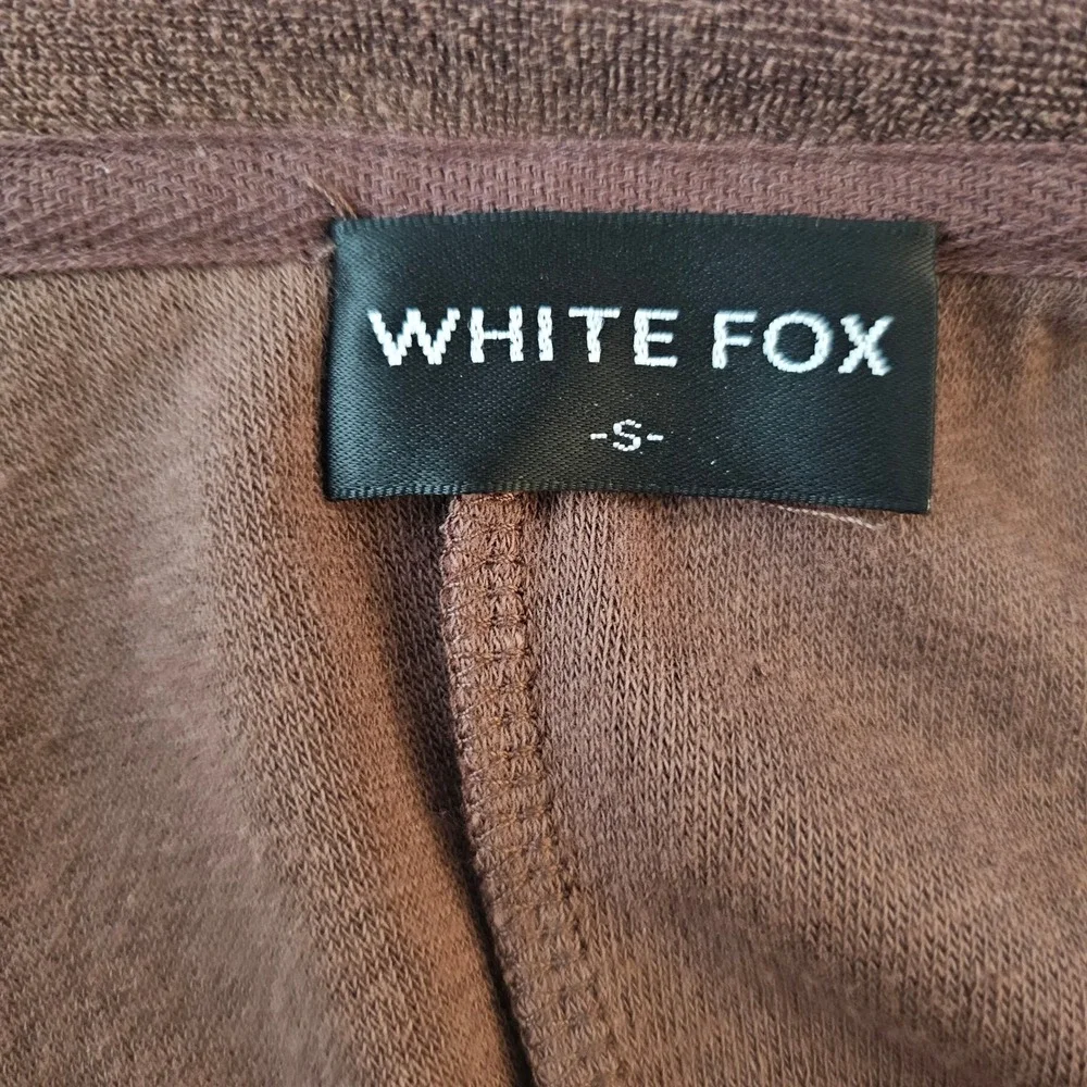 White Fox Chocolate Brown Terry Cloth Button‎ Front Romper Small Short Sleeve